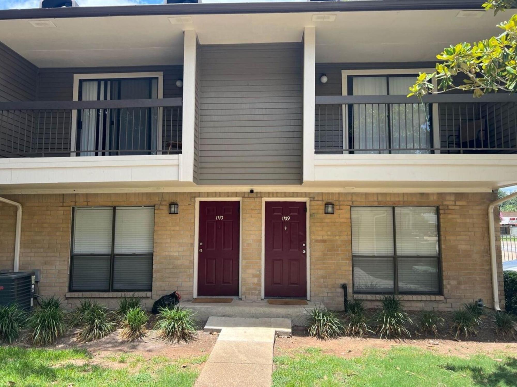 Beautiful 1-Bedroom Townhome With Nice Amenities Houston Bagian luar foto